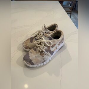 Rare Stefen Janoski Max iD Desert Nike Camo Sneakers